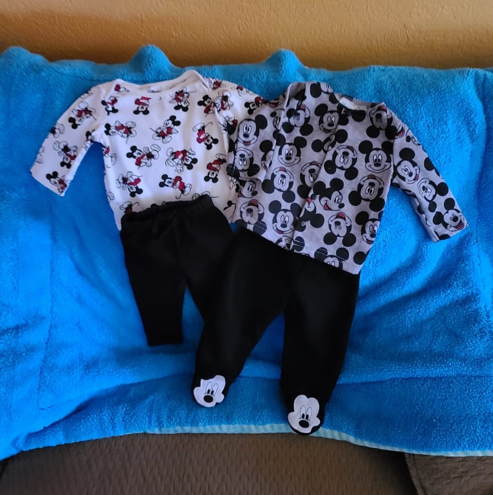 Baby clothes